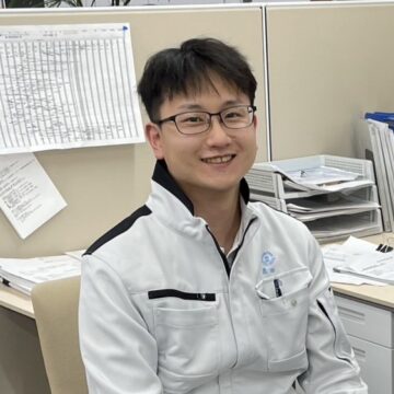 決め手は、尊敬する先輩が働いていたこと・転勤なし・土日休み